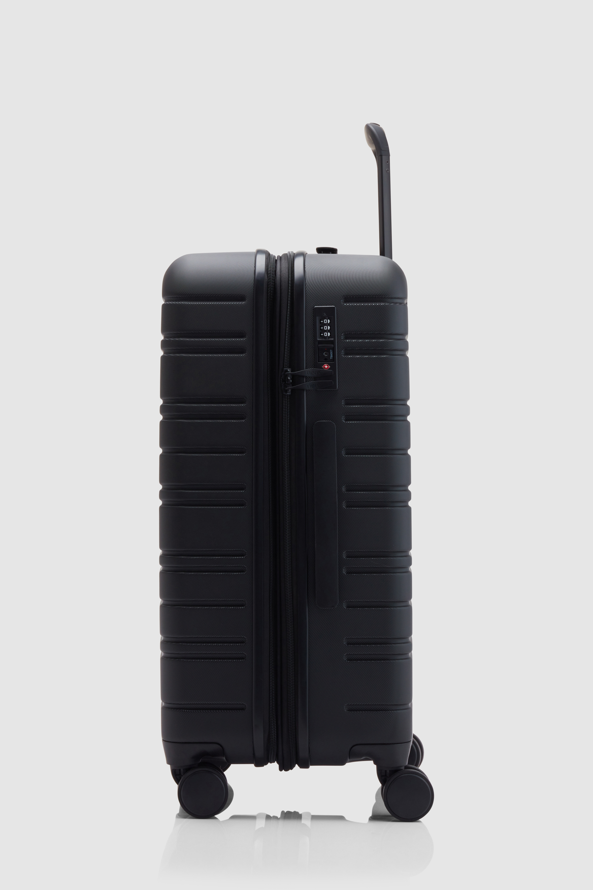 Stori Check-In 65cm Suitcase
