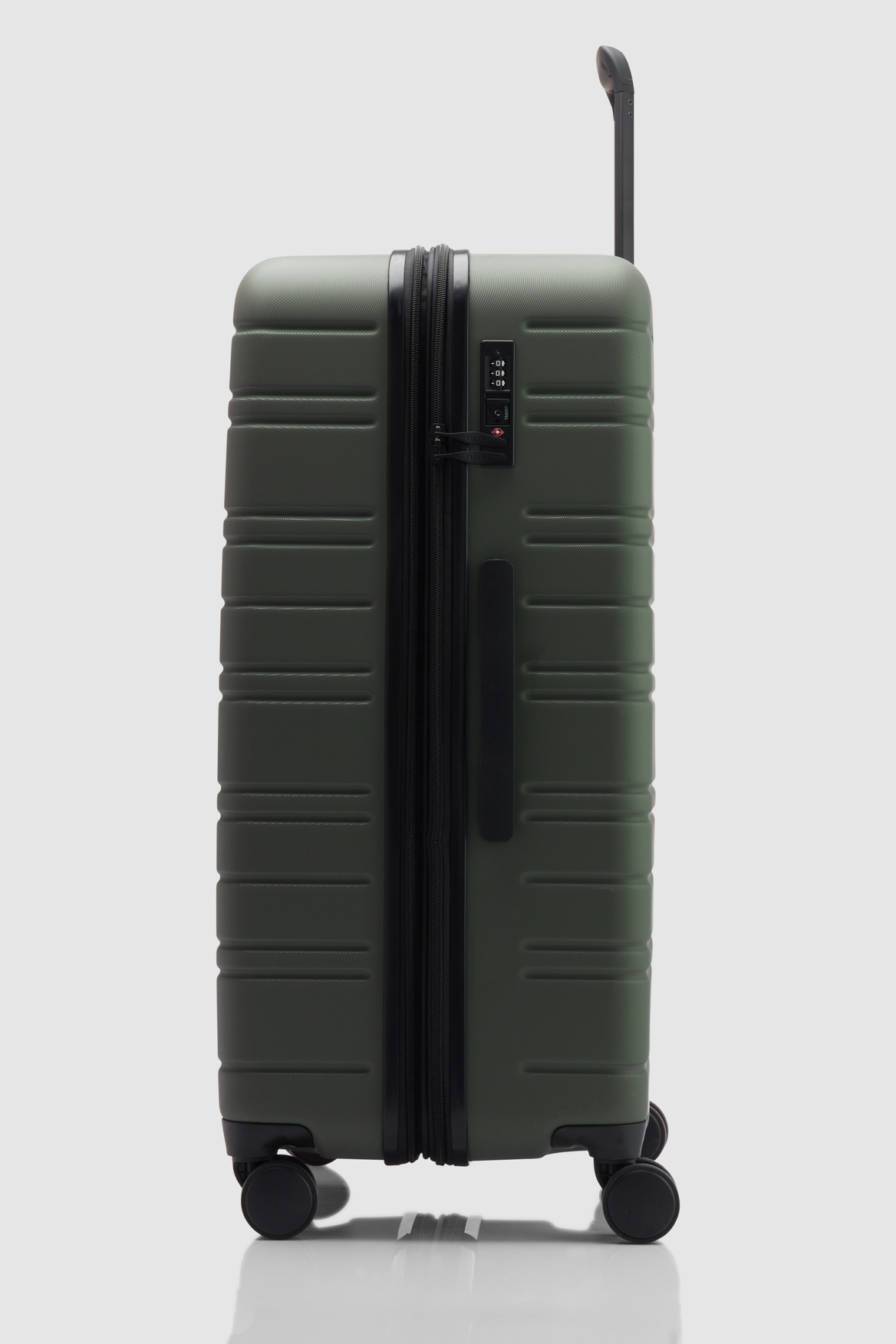 Stori Check-In 75cm Suitcase