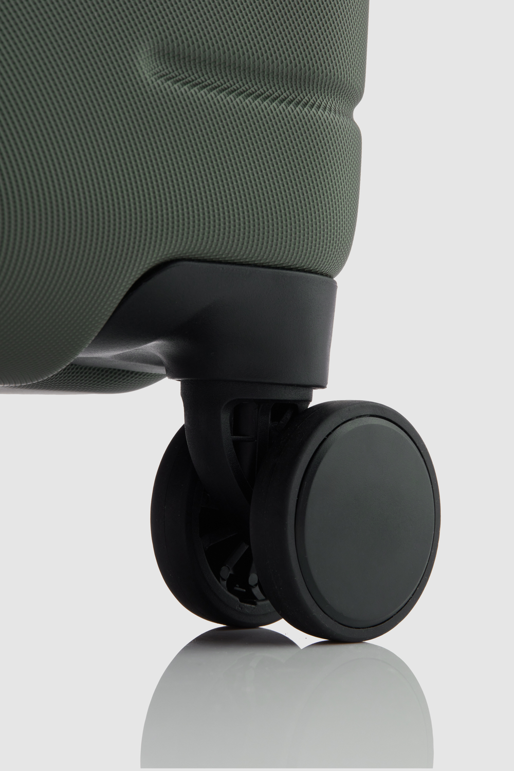 Stori Carry-On 55cm Suitcase