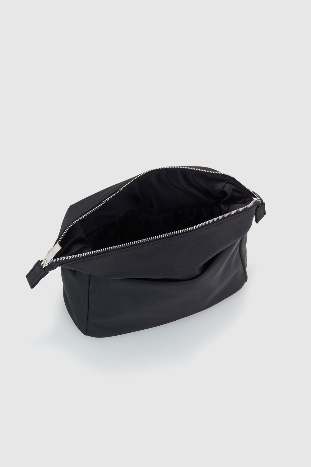 Nere Square Cos Case