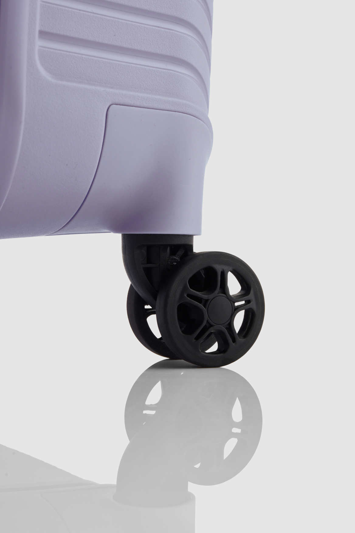 Bondi Check-In 80cm Suitcase