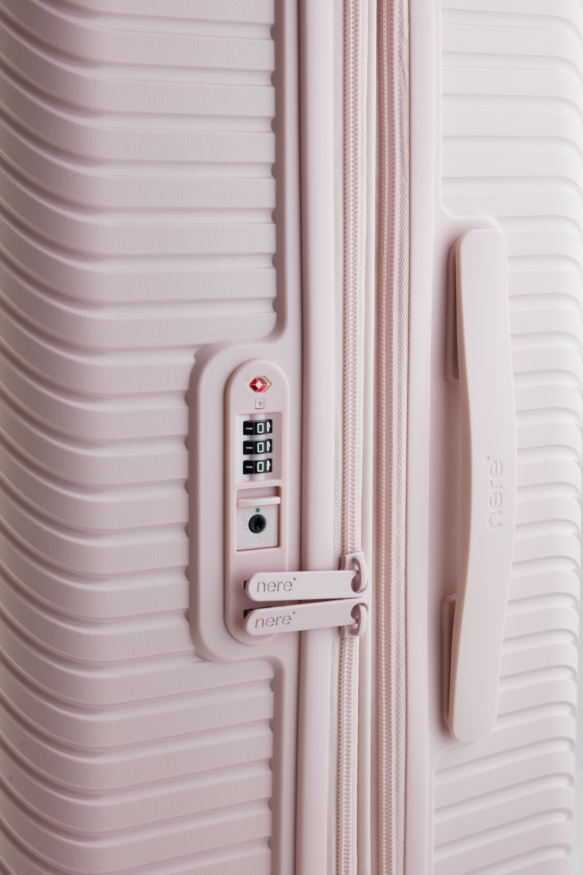 Bondi Check-In 66cm Suitcase