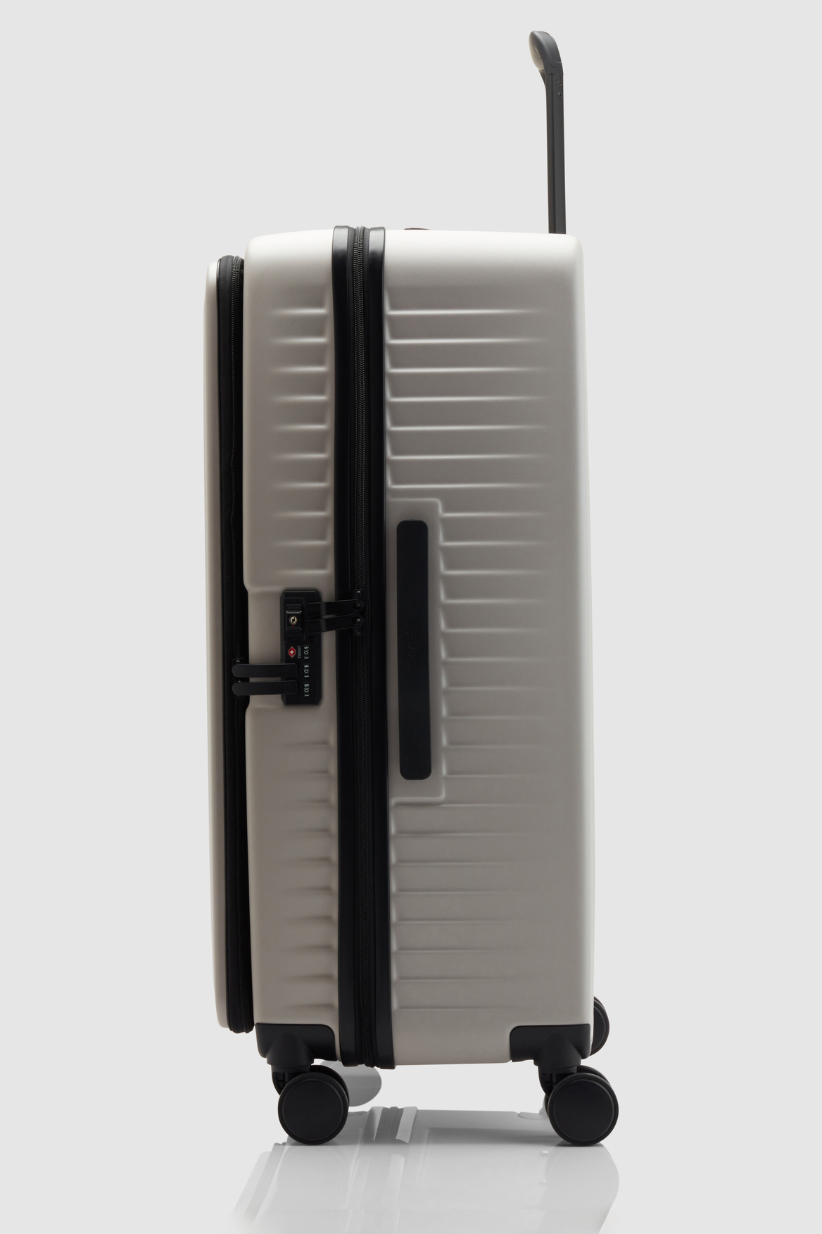 Venture Dual Open 76cm Suitcase