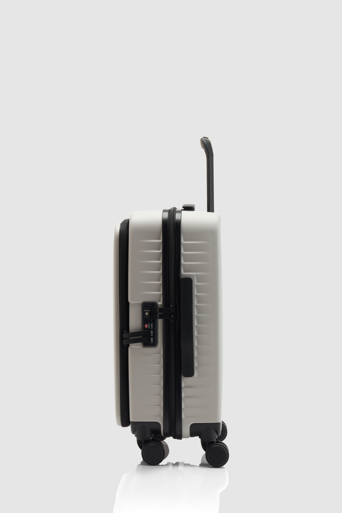 Venture Dual Open 56cm Suitcase