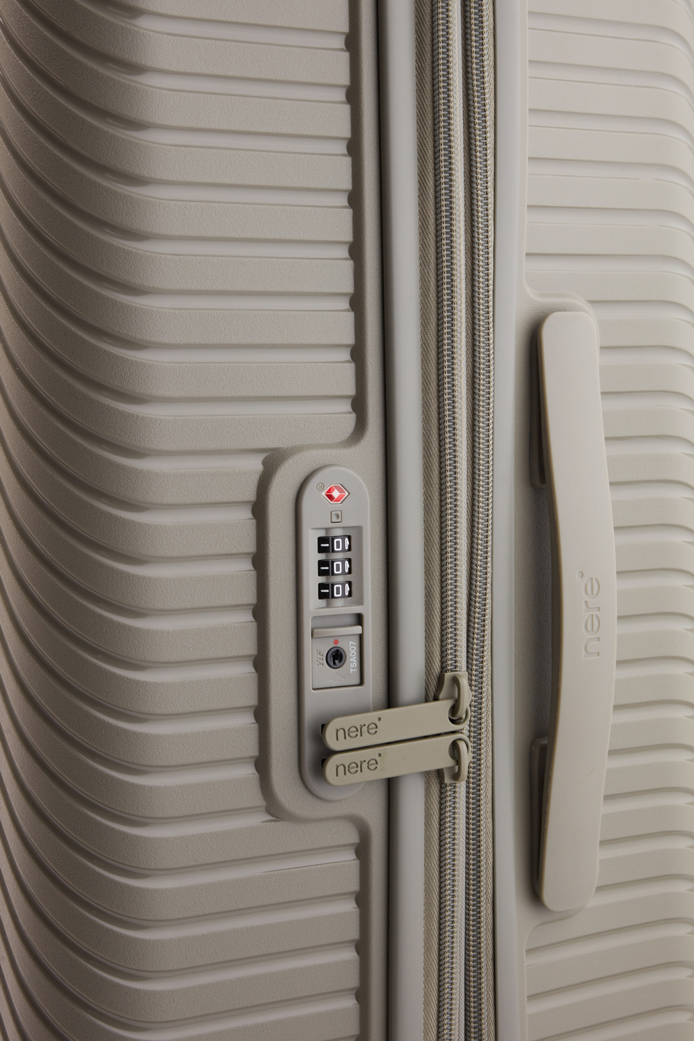 Bondi Check-In 80cm Suitcase