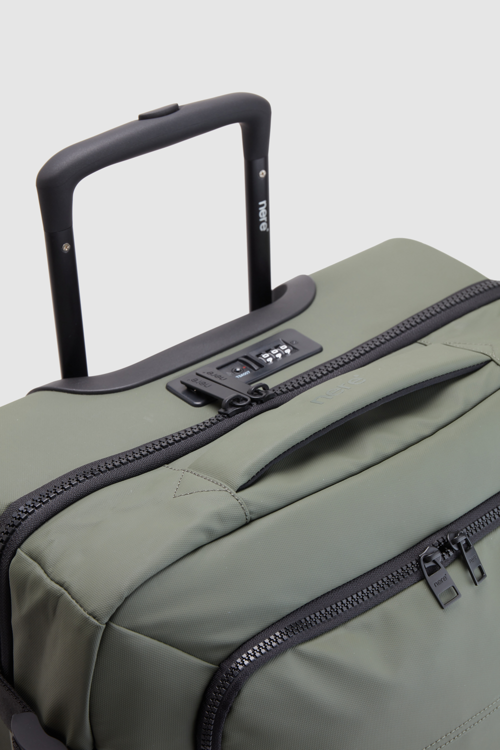 Newtown Carry-On 55cm Wheelbag