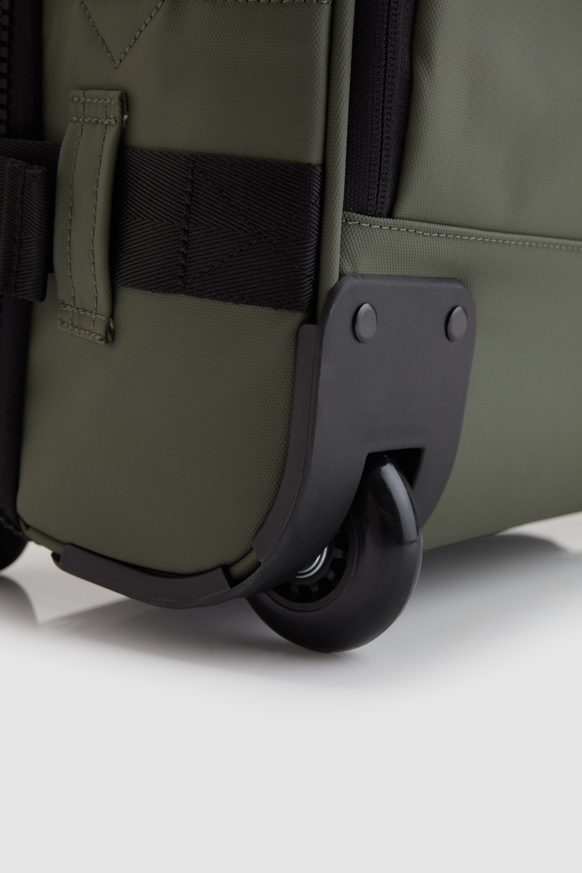 Newtown Carry-On 55cm Wheelbag