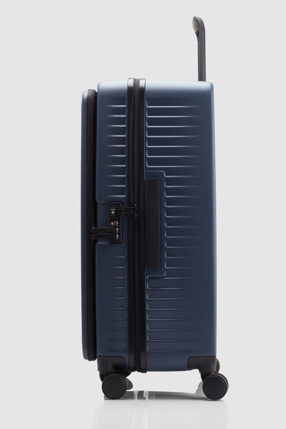 Venture Dual Open 76cm Suitcase