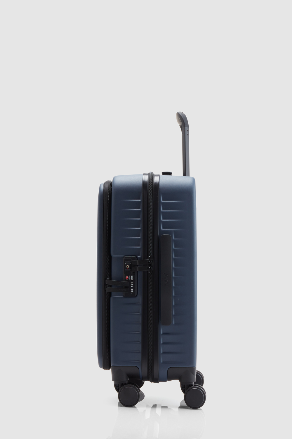 Venture Dual Open 56cm Suitcase