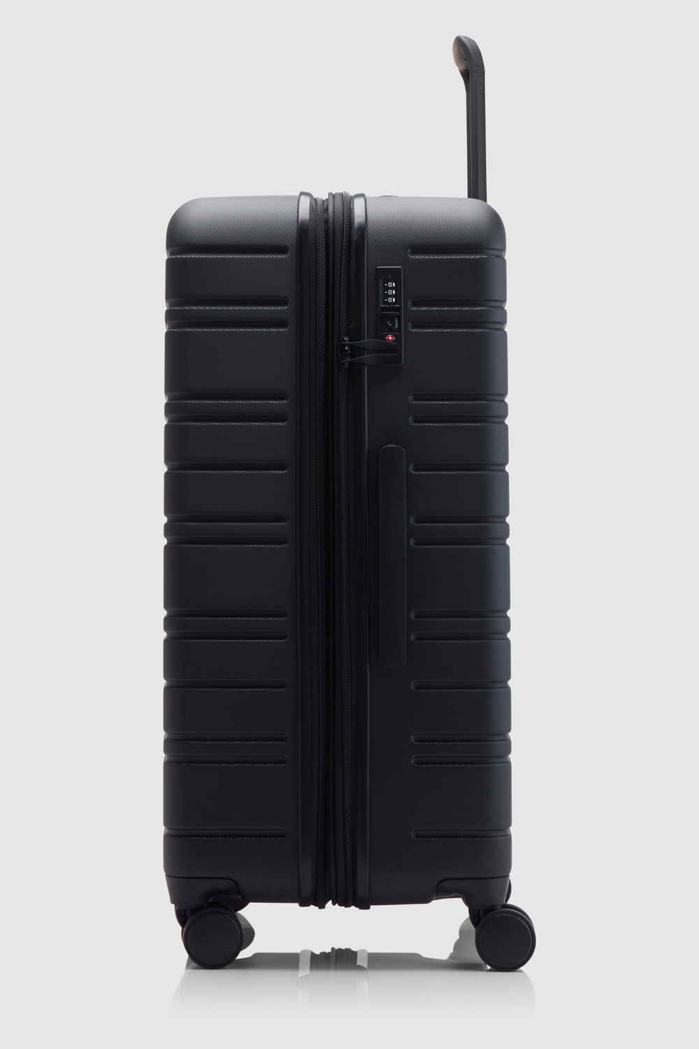 Stori Check-In 75cm Suitcase
