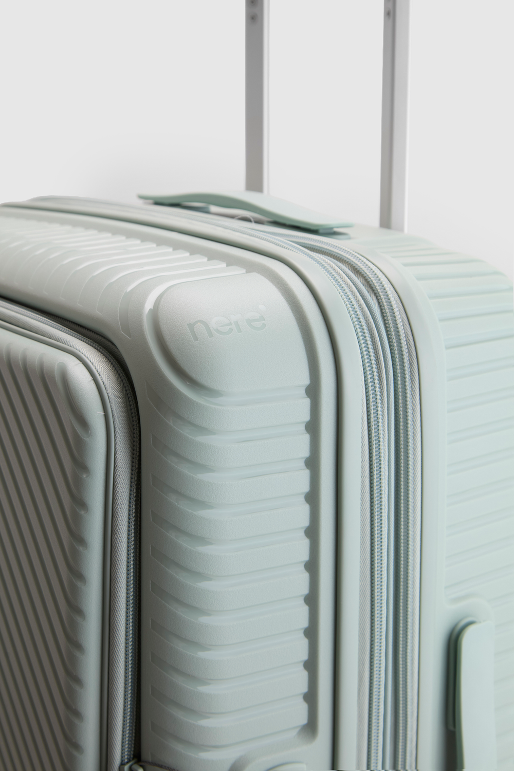 Bondi Dual Open 54cm Suitcase